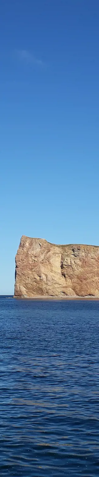 Besuche das Dorf Percé auf der Gaspé Halbinsel